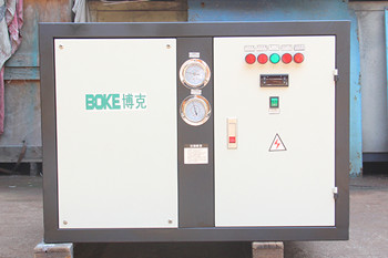 為什么工業(yè)冷水機(jī)會(huì)出現(xiàn)跑油現(xiàn)象？