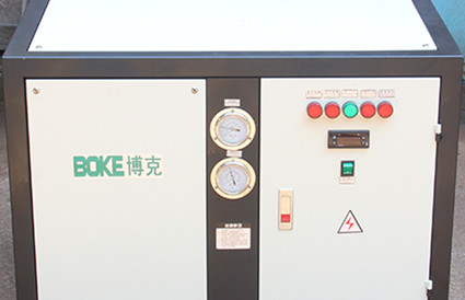 如何驗收螺桿式冷水機組？