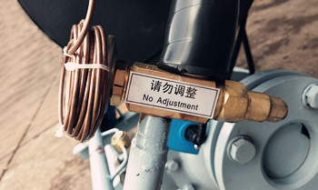風(fēng)冷箱式冷水機(jī)停機(jī)時(shí)應(yīng)該注意哪些？